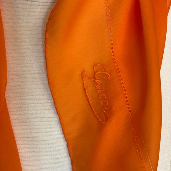 COPY - Authentic Gucci scarf 100% silk bright orange - Picture 5 of 9